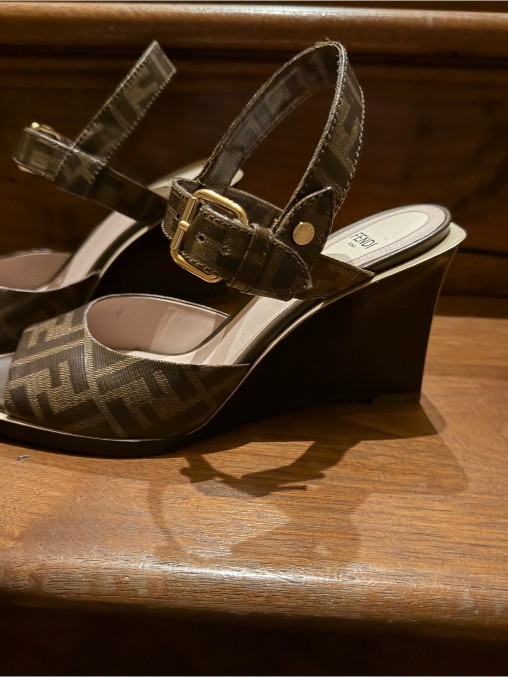 Fendi Brown Monogram Block Heel Sandals with Cream Platform size 38 (7.5). - Picture 7 of 9